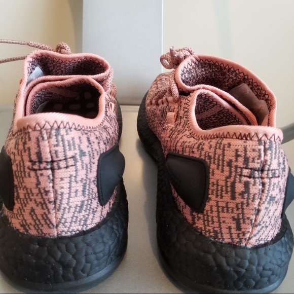 Adidas PureBOOST Running Peach/Grey Size 11 - Picture 13 of 14